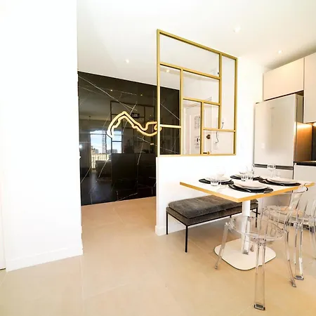 Monaco - Elegant 2 Bedroom With Terrace And Garage 公寓 *