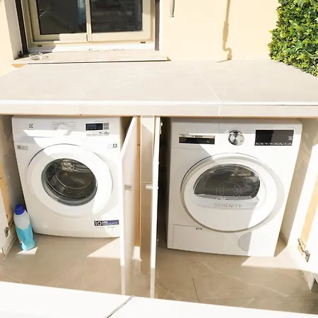 Monaco - Charm And Comfort 4-6 People With Parking Beausoleil